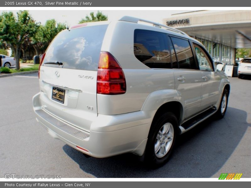 Silver Pine Metallic / Ivory 2005 Lexus GX 470