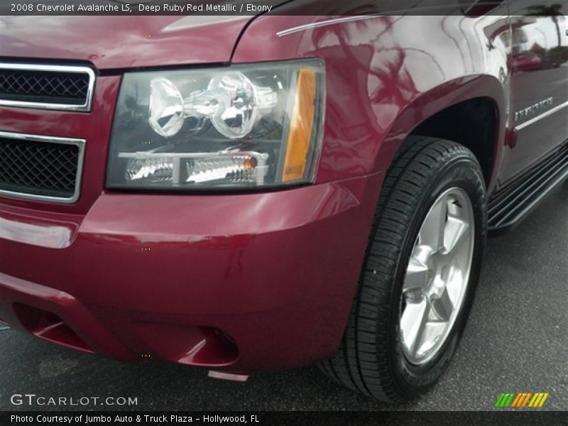 Deep Ruby Red Metallic / Ebony 2008 Chevrolet Avalanche LS
