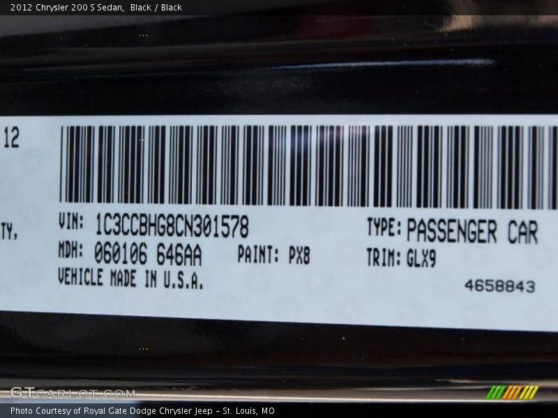 Black / Black 2012 Chrysler 200 S Sedan