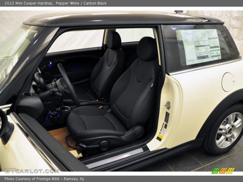 Pepper White / Carbon Black 2013 Mini Cooper Hardtop