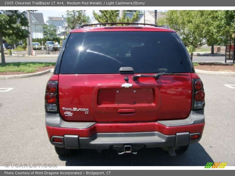 Medium Red Metallic / Light Cashmere/Ebony 2005 Chevrolet TrailBlazer LT 4x4