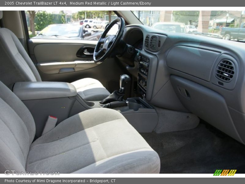Medium Red Metallic / Light Cashmere/Ebony 2005 Chevrolet TrailBlazer LT 4x4
