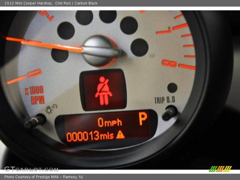 Chili Red / Carbon Black 2013 Mini Cooper Hardtop