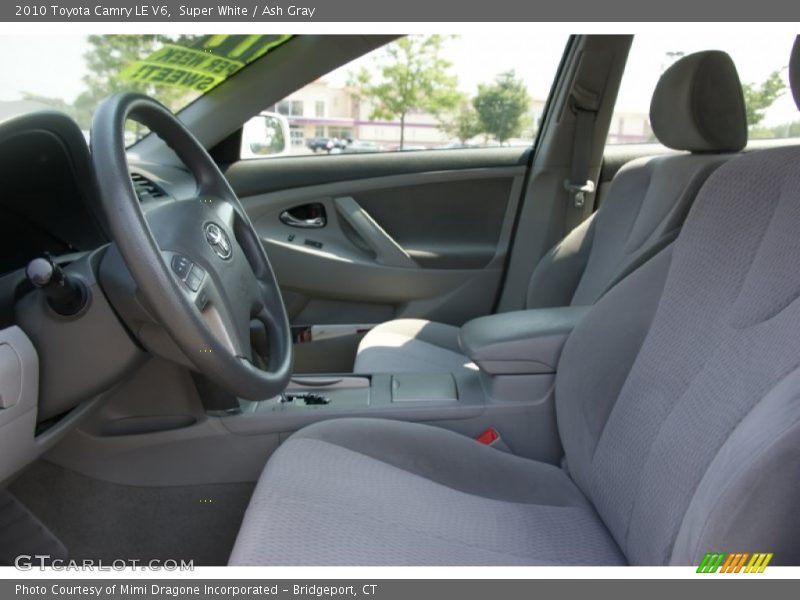 Super White / Ash Gray 2010 Toyota Camry LE V6