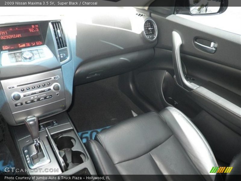 Super Black / Charcoal 2009 Nissan Maxima 3.5 SV