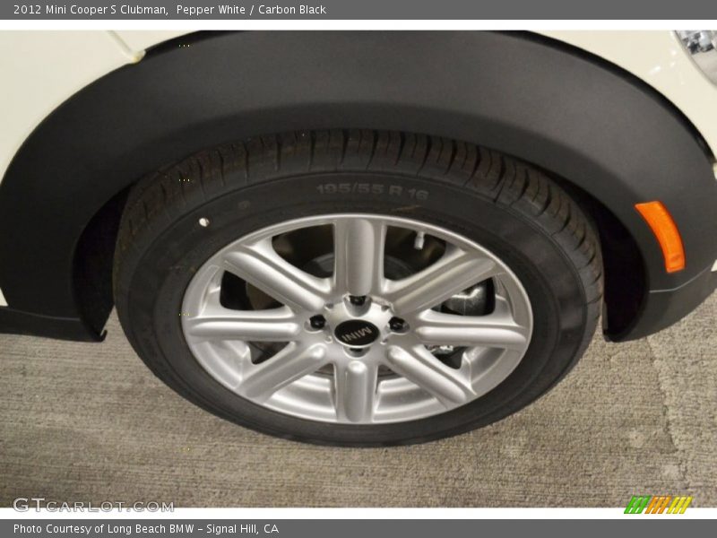 Pepper White / Carbon Black 2012 Mini Cooper S Clubman