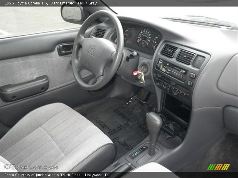  1996 Corolla 1.6 Gray Interior