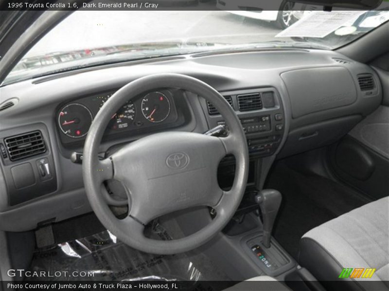 Dashboard of 1996 Corolla 1.6