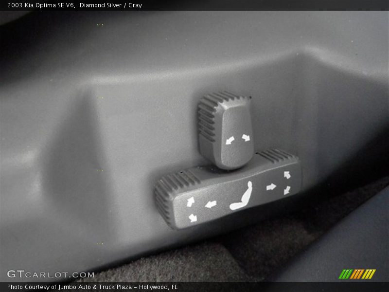 Diamond Silver / Gray 2003 Kia Optima SE V6
