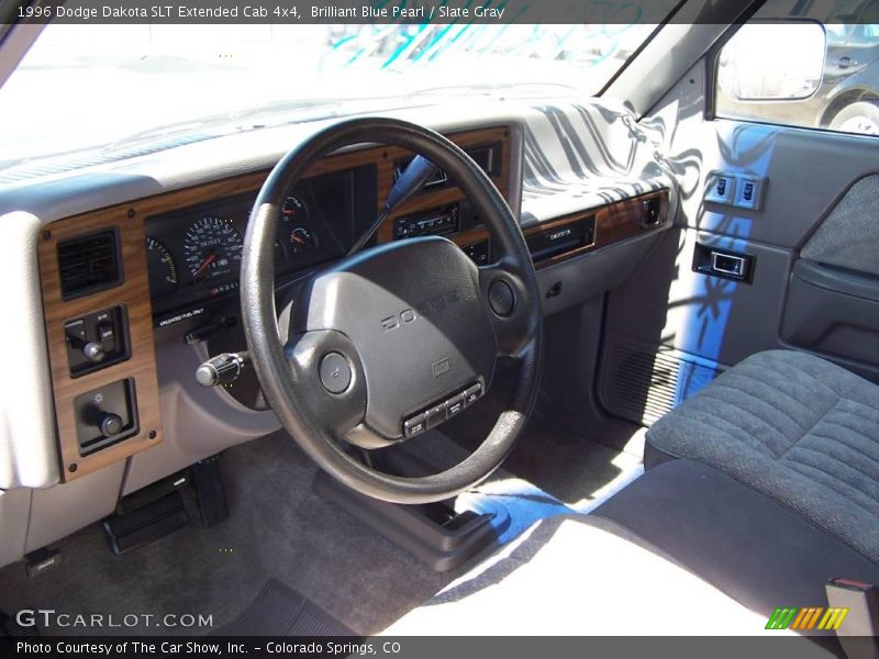 Brilliant Blue Pearl / Slate Gray 1996 Dodge Dakota SLT Extended Cab 4x4