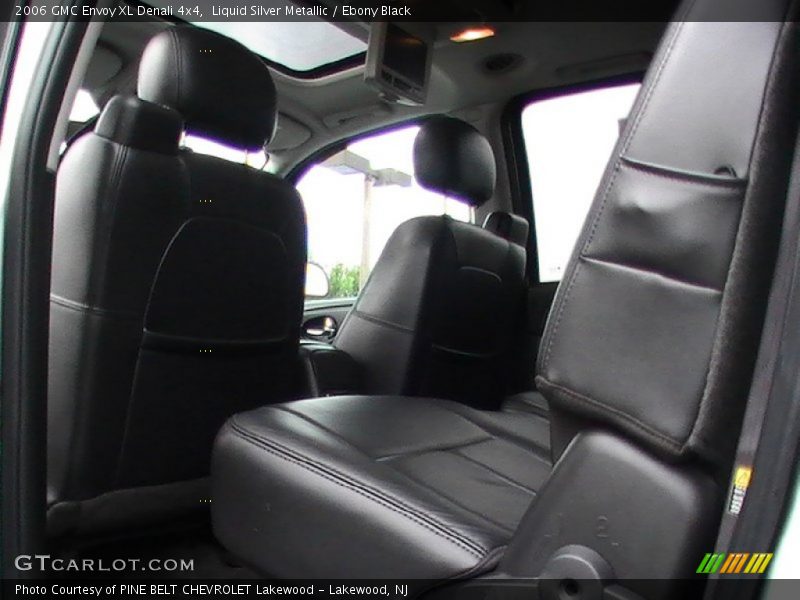 Liquid Silver Metallic / Ebony Black 2006 GMC Envoy XL Denali 4x4