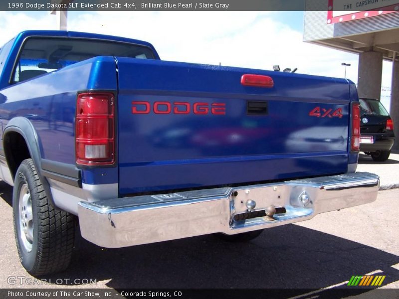 Brilliant Blue Pearl / Slate Gray 1996 Dodge Dakota SLT Extended Cab 4x4