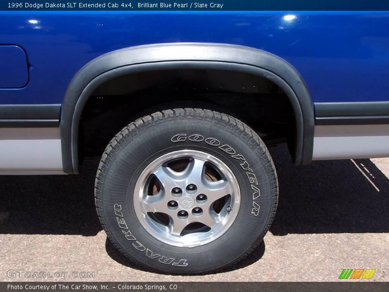 Brilliant Blue Pearl / Slate Gray 1996 Dodge Dakota SLT Extended Cab 4x4