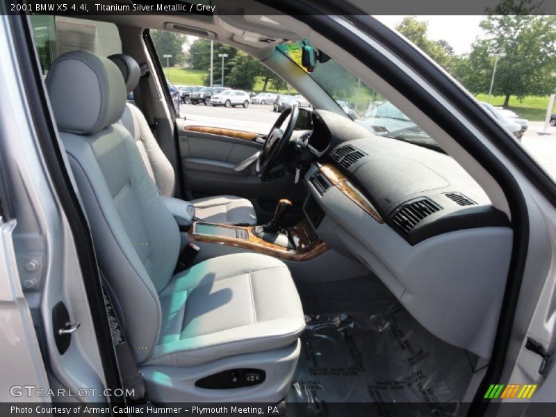 Titanium Silver Metallic / Grey 2001 BMW X5 4.4i