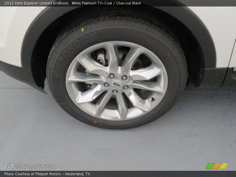  2013 Explorer Limited EcoBoost Wheel