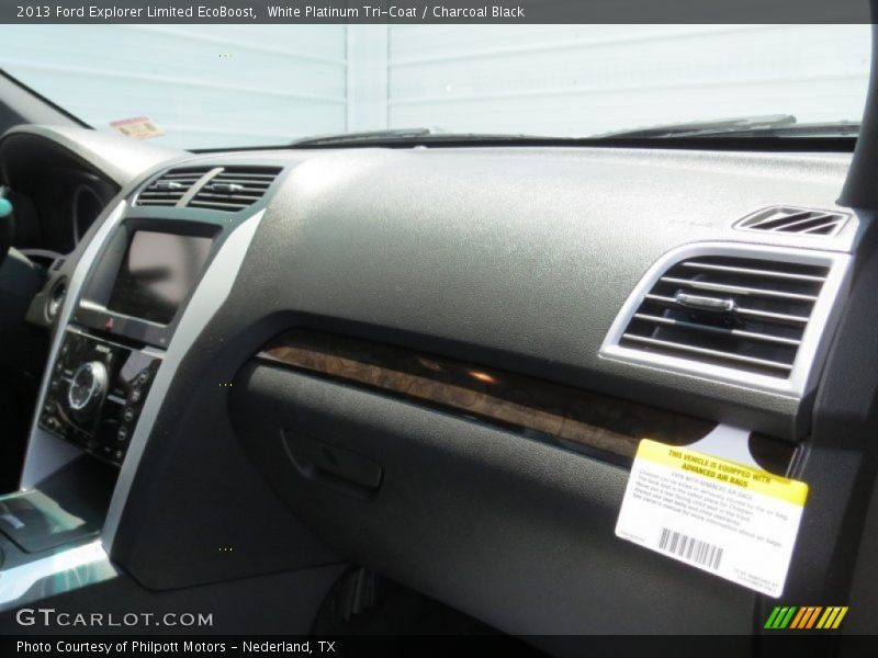 White Platinum Tri-Coat / Charcoal Black 2013 Ford Explorer Limited EcoBoost