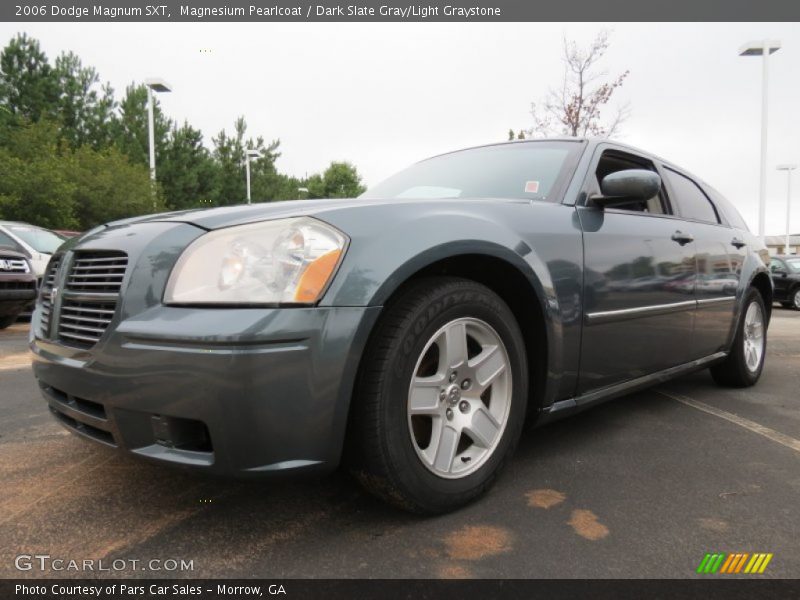 Magnesium Pearlcoat / Dark Slate Gray/Light Graystone 2006 Dodge Magnum SXT