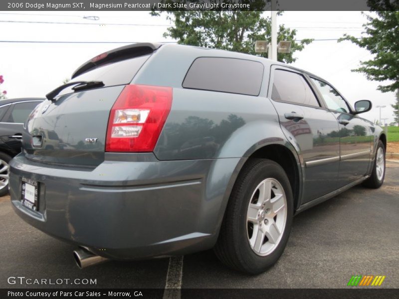 Magnesium Pearlcoat / Dark Slate Gray/Light Graystone 2006 Dodge Magnum SXT