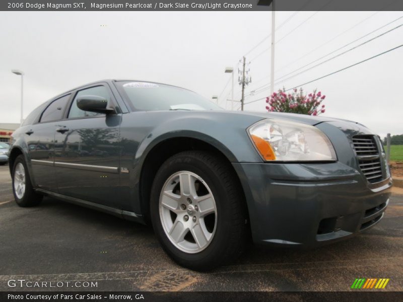 Magnesium Pearlcoat / Dark Slate Gray/Light Graystone 2006 Dodge Magnum SXT