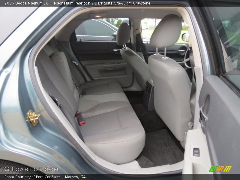 Magnesium Pearlcoat / Dark Slate Gray/Light Graystone 2006 Dodge Magnum SXT