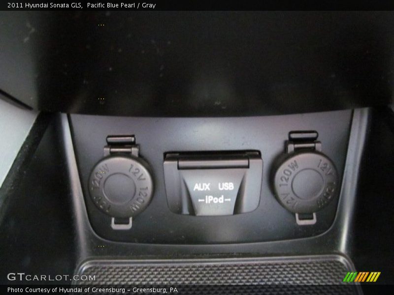 Pacific Blue Pearl / Gray 2011 Hyundai Sonata GLS