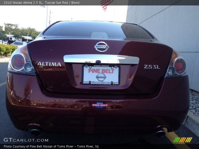 Tuscan Sun Red / Blond 2010 Nissan Altima 2.5 SL