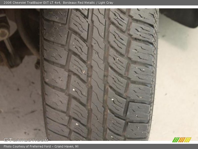 Bordeaux Red Metallic / Light Gray 2006 Chevrolet TrailBlazer EXT LT 4x4