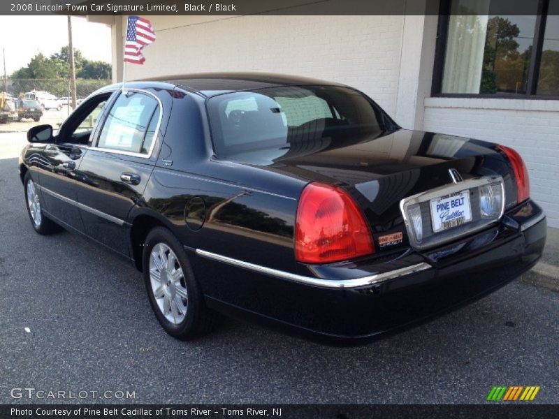 Black / Black 2008 Lincoln Town Car Signature Limited