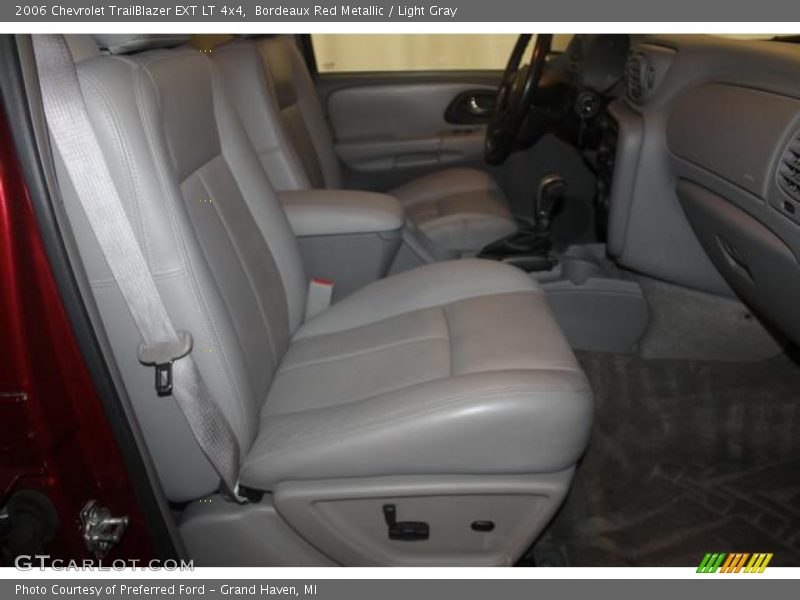 Bordeaux Red Metallic / Light Gray 2006 Chevrolet TrailBlazer EXT LT 4x4