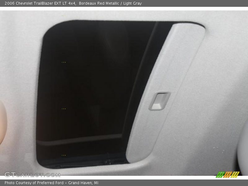 Bordeaux Red Metallic / Light Gray 2006 Chevrolet TrailBlazer EXT LT 4x4