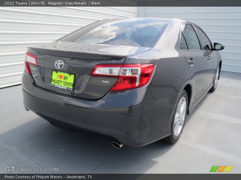 Magnetic Gray Metallic / Black 2012 Toyota Camry SE