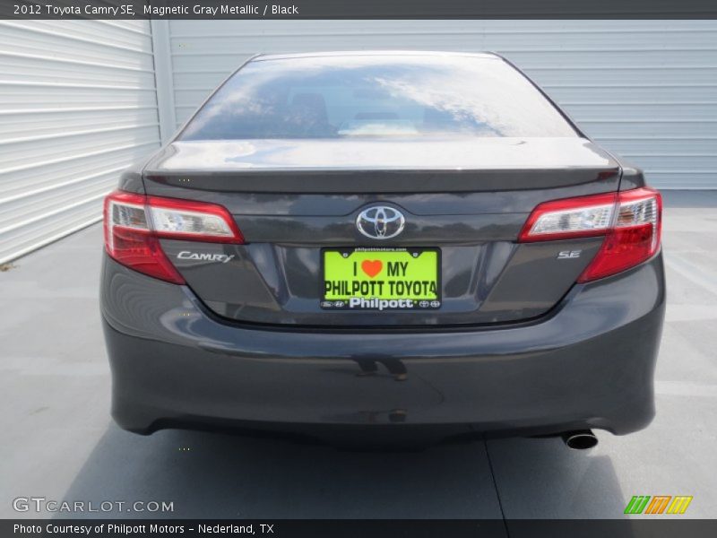 Magnetic Gray Metallic / Black 2012 Toyota Camry SE