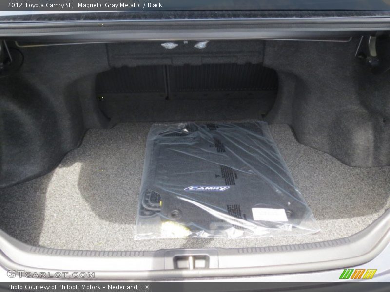 Magnetic Gray Metallic / Black 2012 Toyota Camry SE