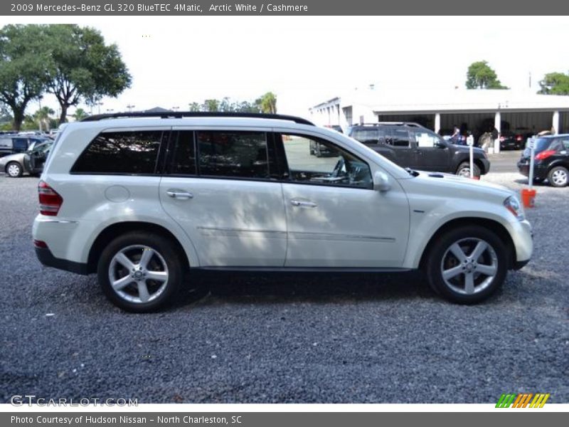 Arctic White / Cashmere 2009 Mercedes-Benz GL 320 BlueTEC 4Matic