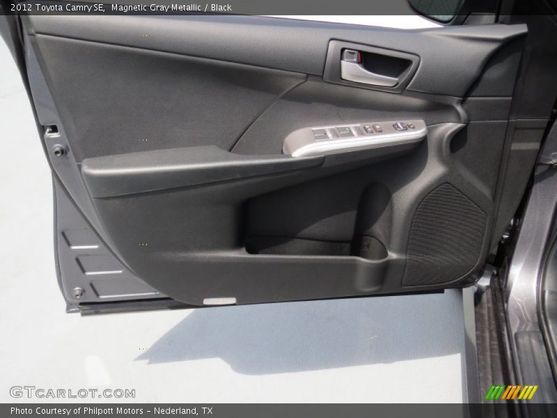 Magnetic Gray Metallic / Black 2012 Toyota Camry SE