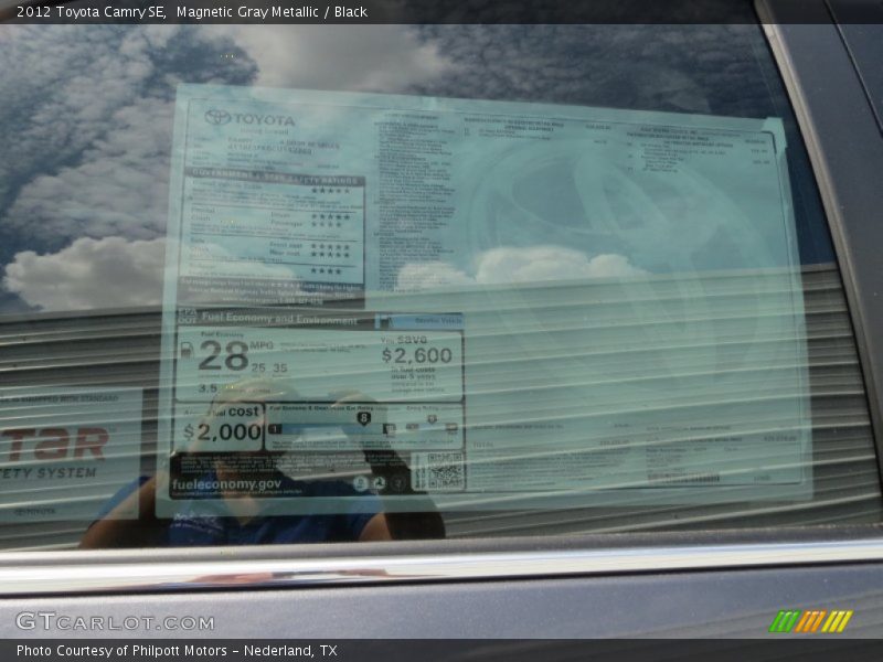 Magnetic Gray Metallic / Black 2012 Toyota Camry SE
