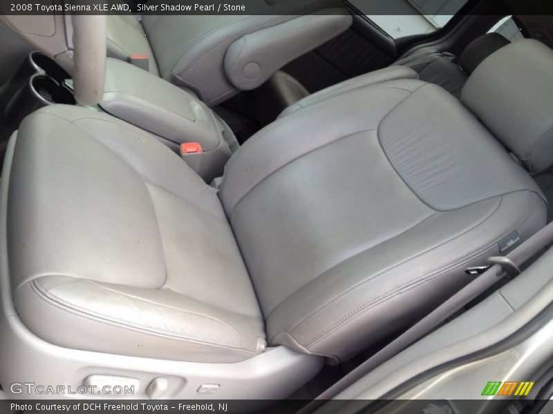 Silver Shadow Pearl / Stone 2008 Toyota Sienna XLE AWD