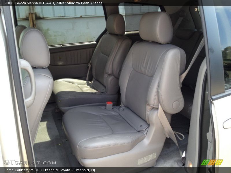 Silver Shadow Pearl / Stone 2008 Toyota Sienna XLE AWD