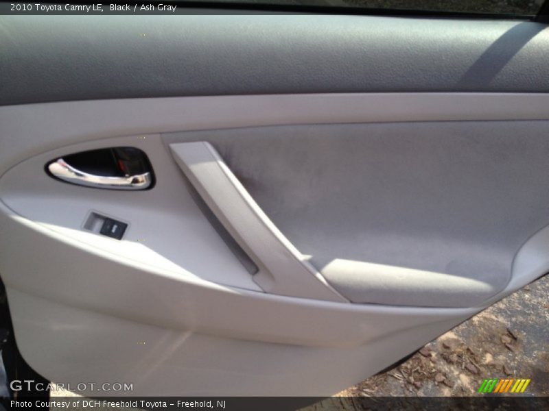 Black / Ash Gray 2010 Toyota Camry LE