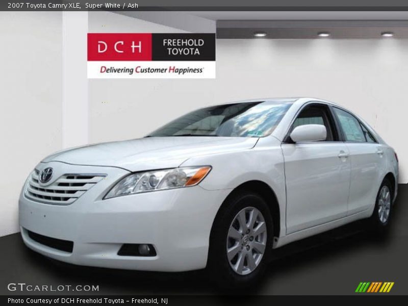 Super White / Ash 2007 Toyota Camry XLE