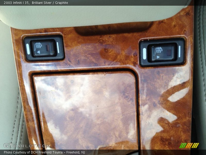 Brilliant Silver / Graphite 2003 Infiniti I 35