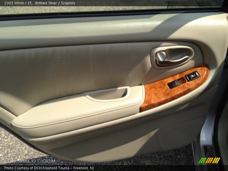 Brilliant Silver / Graphite 2003 Infiniti I 35