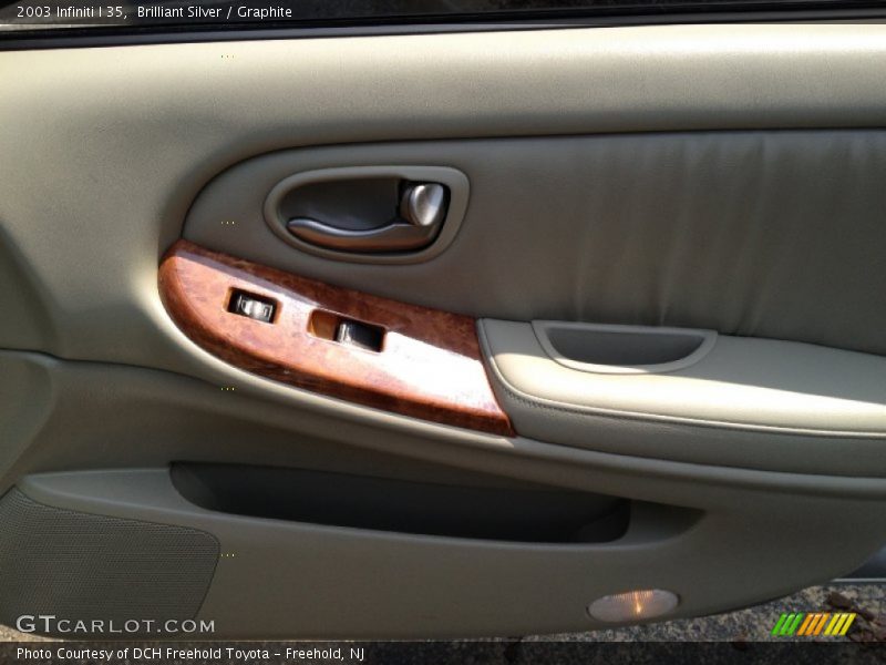Brilliant Silver / Graphite 2003 Infiniti I 35
