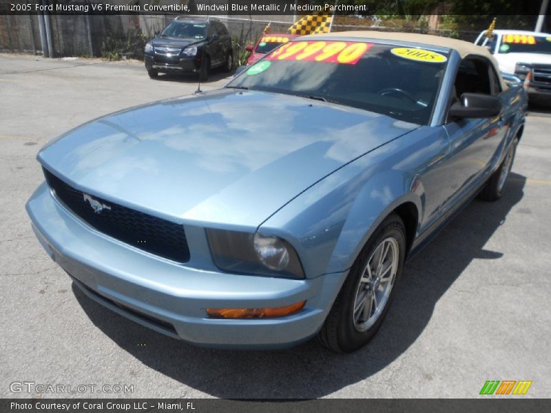Windveil Blue Metallic / Medium Parchment 2005 Ford Mustang V6 Premium Convertible