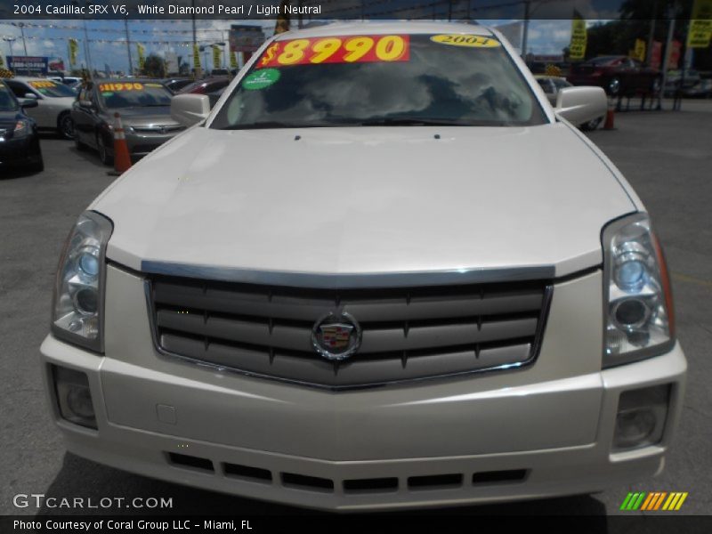 White Diamond Pearl / Light Neutral 2004 Cadillac SRX V6