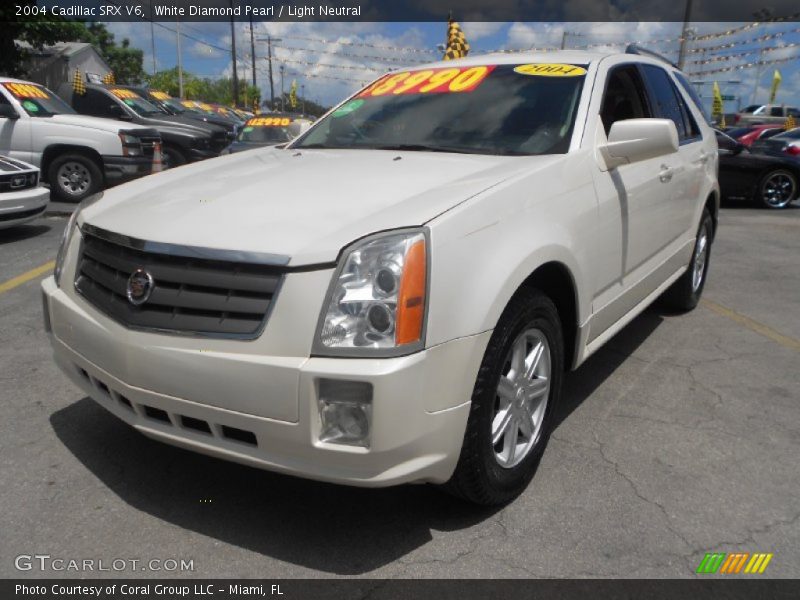 White Diamond Pearl / Light Neutral 2004 Cadillac SRX V6