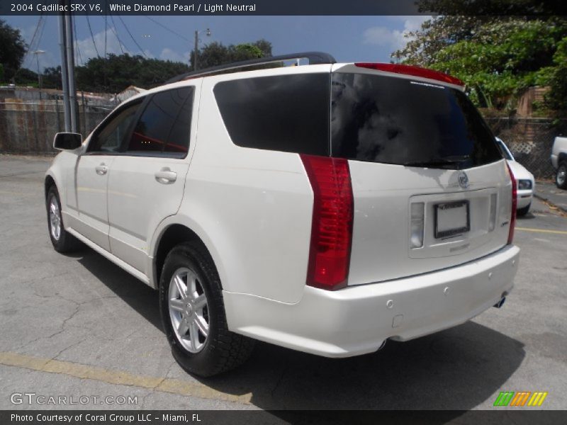 White Diamond Pearl / Light Neutral 2004 Cadillac SRX V6