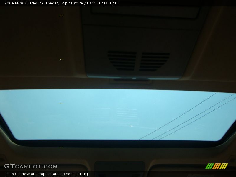 Alpine White / Dark Beige/Beige III 2004 BMW 7 Series 745i Sedan