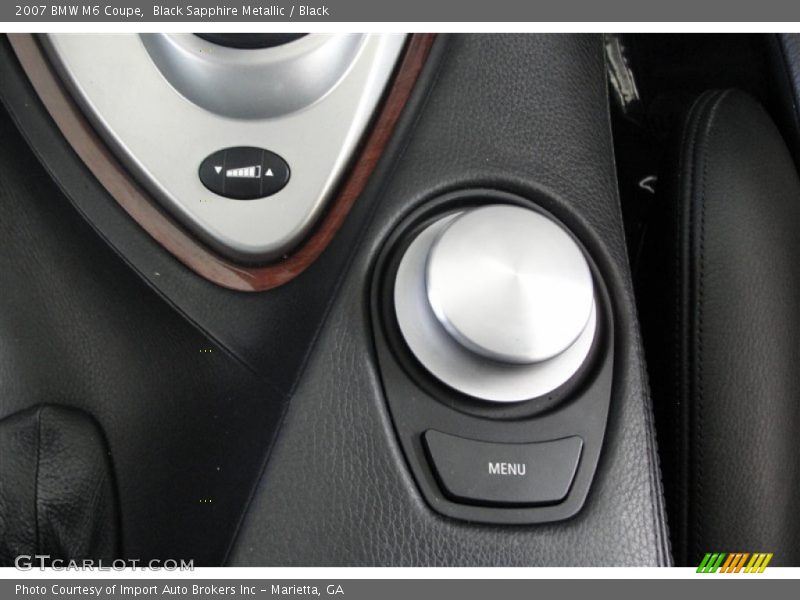 Controls of 2007 M6 Coupe