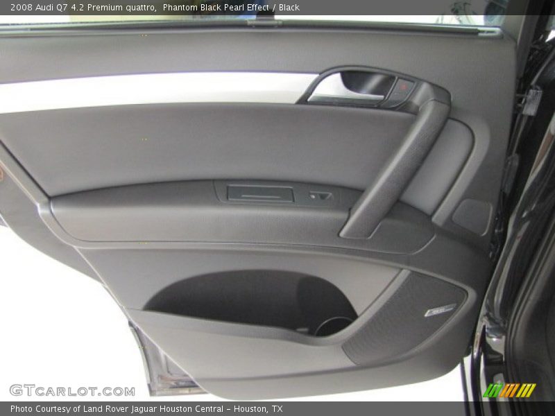 Door Panel of 2008 Q7 4.2 Premium quattro